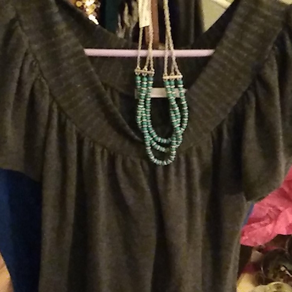 Top - Picture 2 of 3